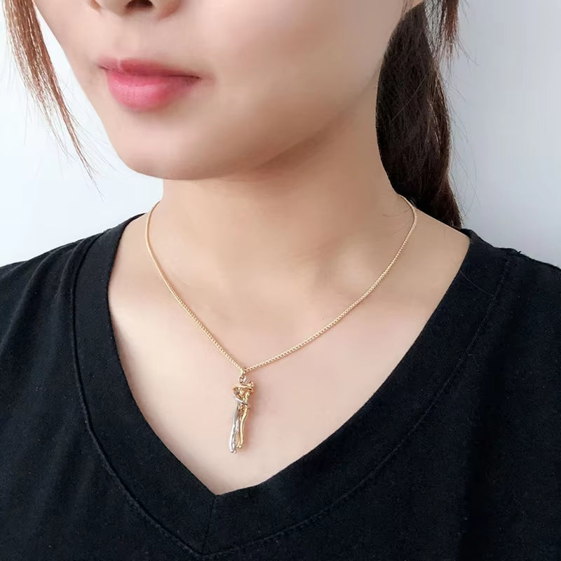 Exquisite Couple Hugging Pendant Necklace for Women Fashion Pendants for Couple Necklace Love Valentine'S Day Jewelry